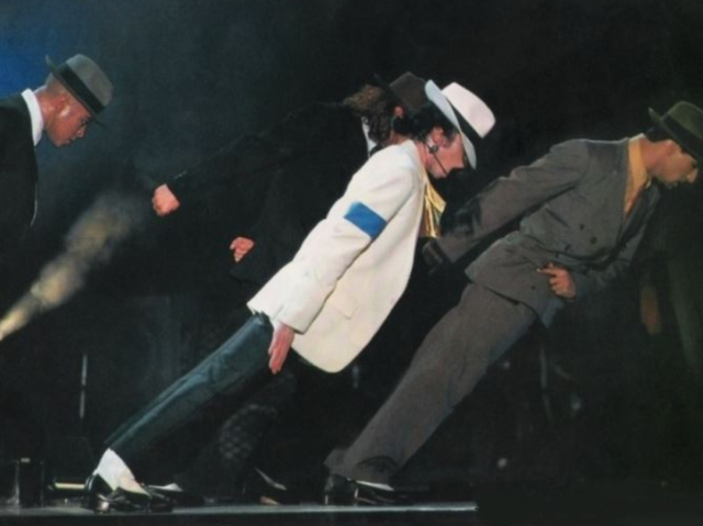 How Michael Jackson Does That Crazy &#39;Tilt&#39; Forward Lean In &#39;Smooth  Criminal&#39; Music Video – 2oceansvibe News | South African and international  news